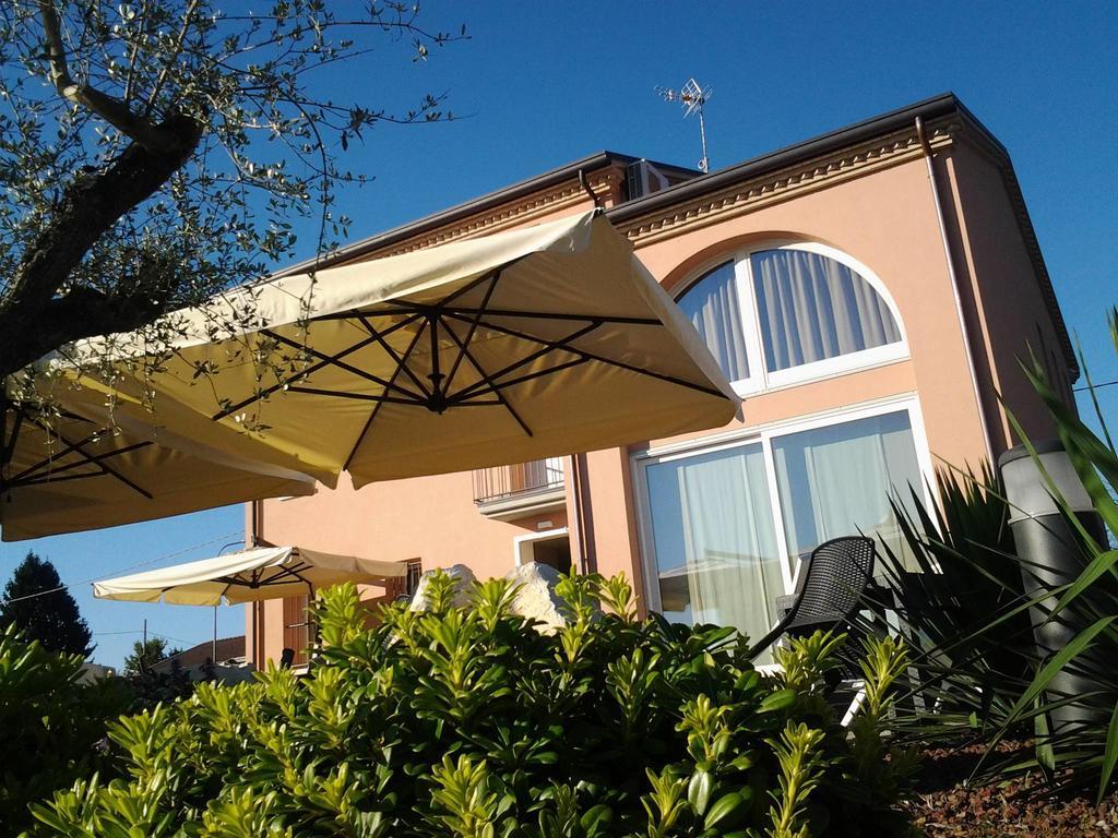 Agrialloggi La Palazzina Curtarolo Buitenkant foto